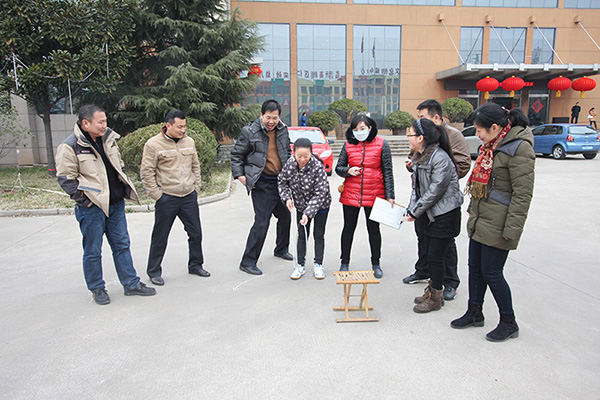 集团举办“庆三八”趣味活动 第 3 张 集团举办“庆三八”趣味活动 第 3 张